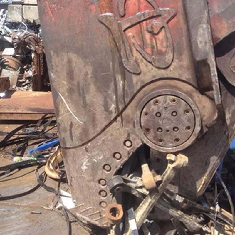 crane lifting metal